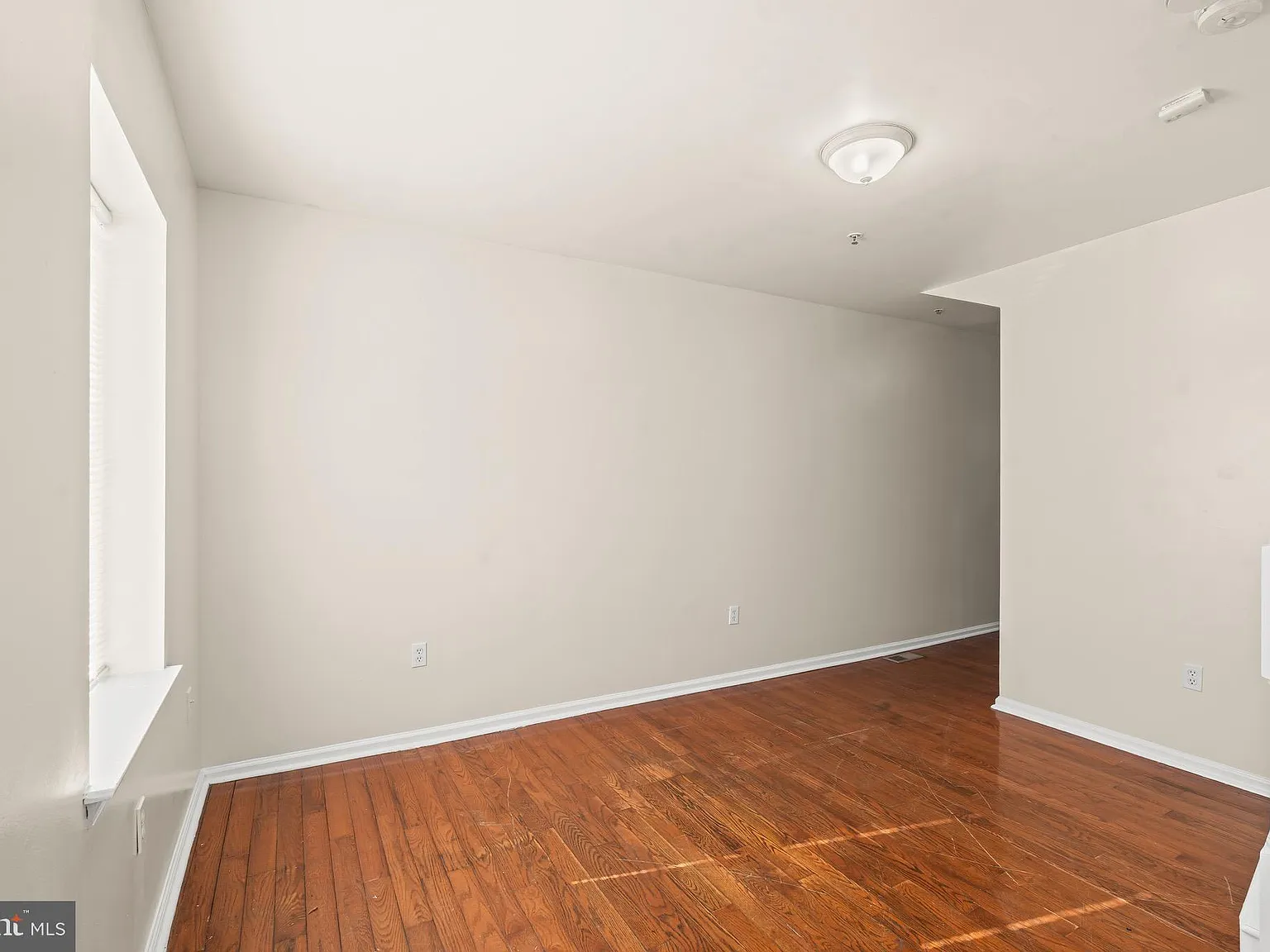 2 bed, 980 sqft, $1,650 — Photo 4
