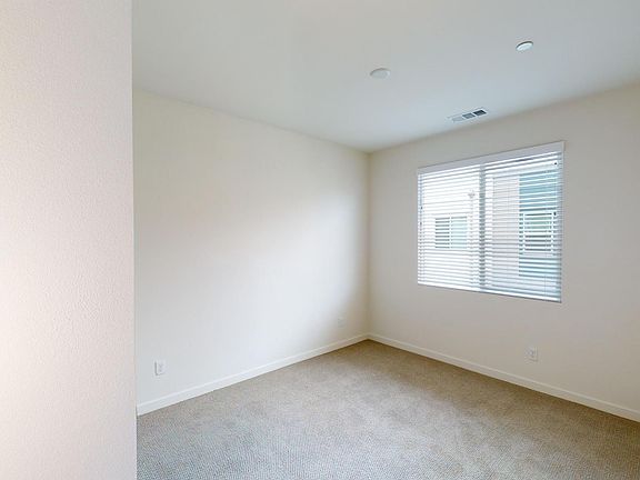 5th image of 17809 Gillette Ave #127