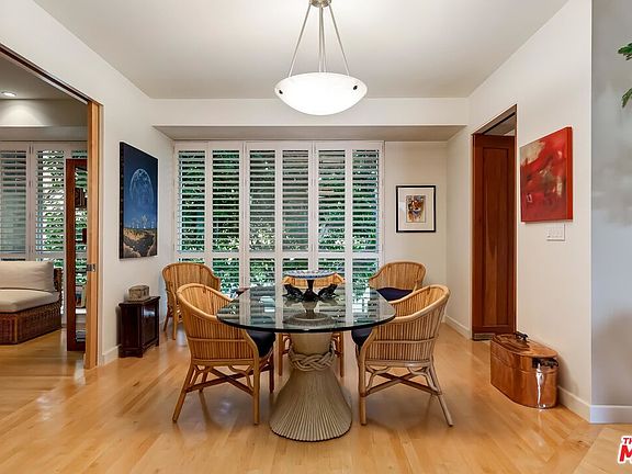 5th image of 515 Ocean Ave Unit 307S
