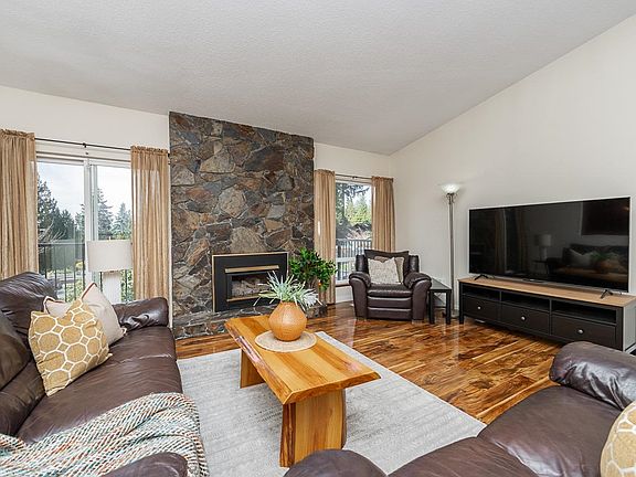 5th image of 11162 Prospect Dr