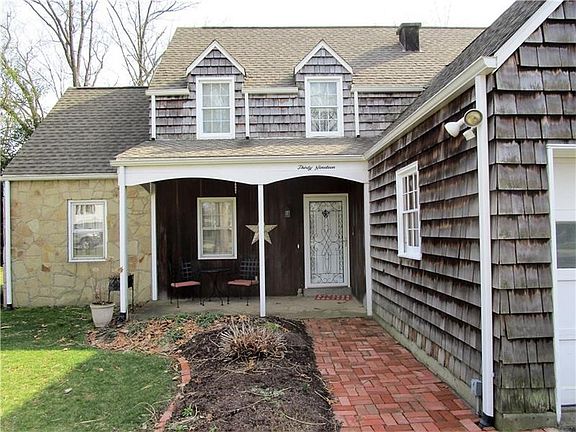 5th image of 3019 McClellan Dr