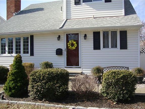 2nd image of 35 Radnor Ave