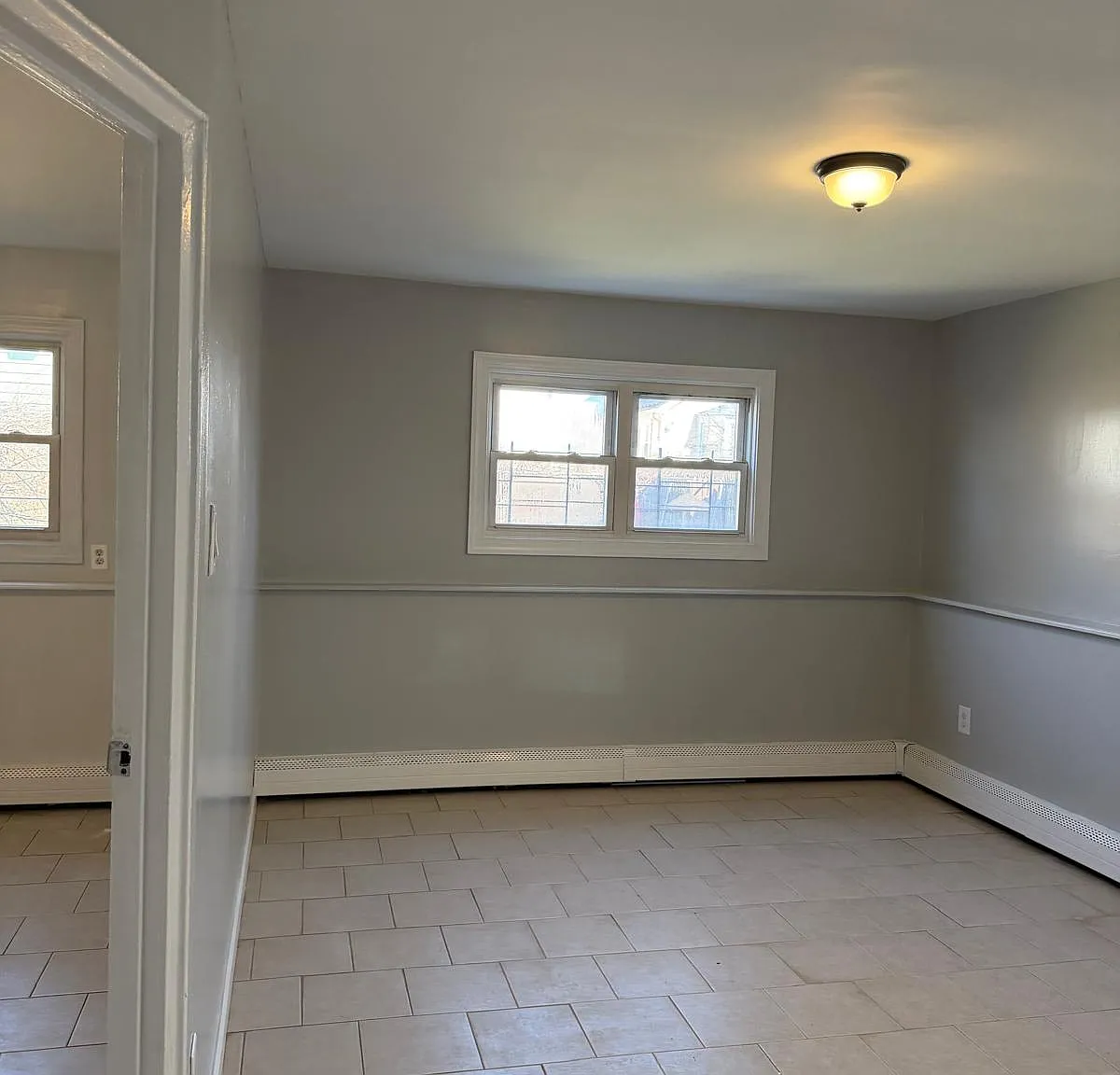 2 bed, 1000 sqft, $2,500 — Photo 1