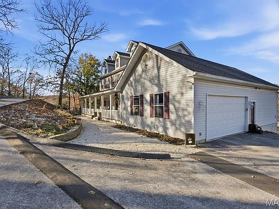 3rd image of 10534 Eagles Nest Dr