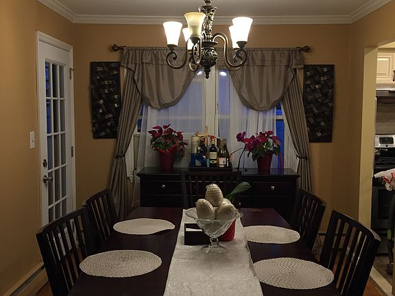 5th image of 3011 Bellport Ave