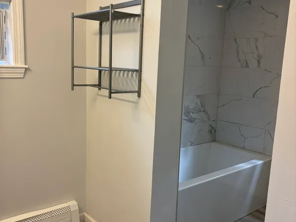 16 Chester St Floor 1, Taunton, MA 02780