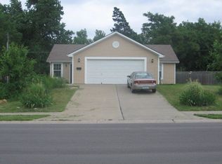 513 SE Main St, Lees Summit, MO 64063