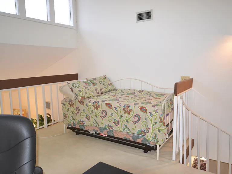 112 Lindsay Ln — Photo 27