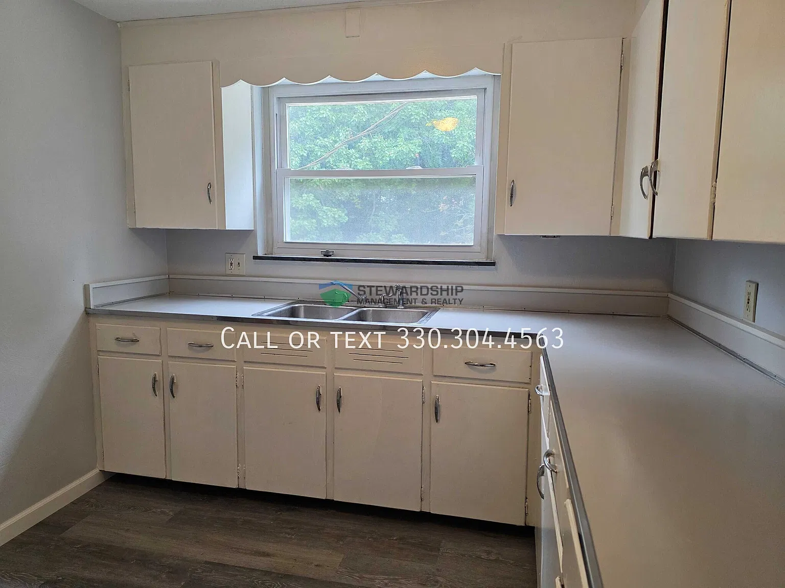 Three-Bedroom, One-Bathroom Apartment In Canton Available Now! — Photo 1