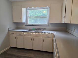 2804 Rowland Ave NE, Canton, OH 44714