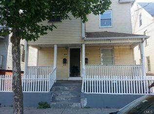279 Helen St, Bridgeport, CT 06608