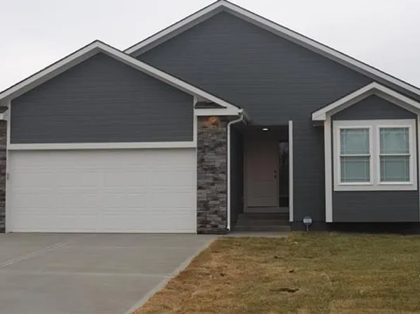 1810 N Crane Ln, Independence, MO 64058