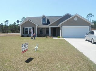 99 NE Forest St, Ludowici, GA 31316