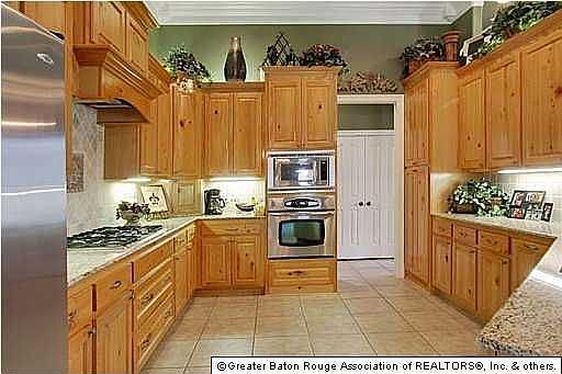 5th image of 10349 Indian Creek Dr