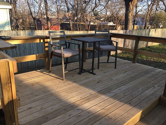 3rd image of 214 W McKinley Ave