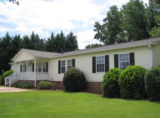 716 Hawk Run, Boiling Springs, SC 29316