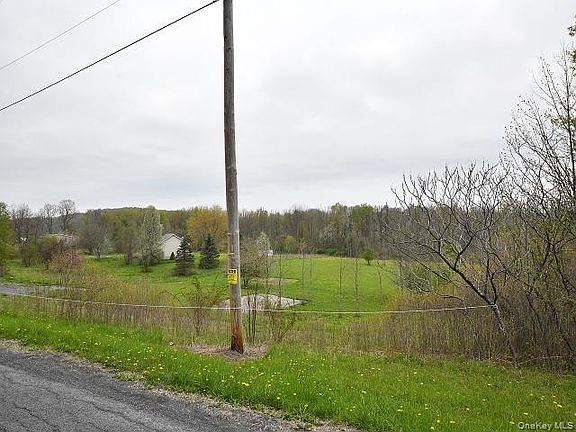 2nd image of 10537 Spook Woods rd