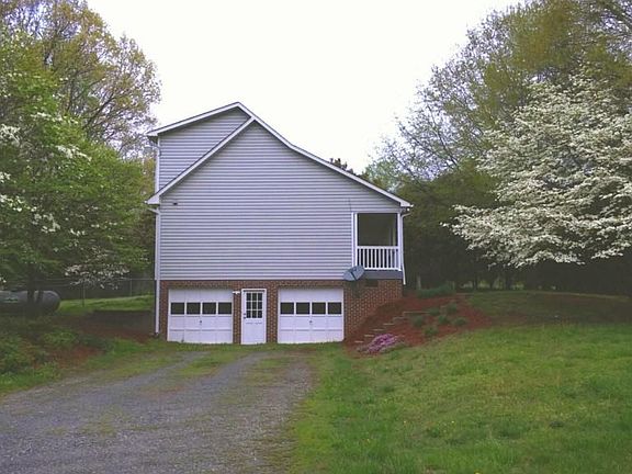 4th image of 5555 N Church St