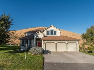 2718 Kyle Rd, Kennewick, WA 99338