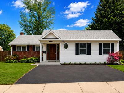 6306 Lone Oak Dr, Bethesda, MD, 20817