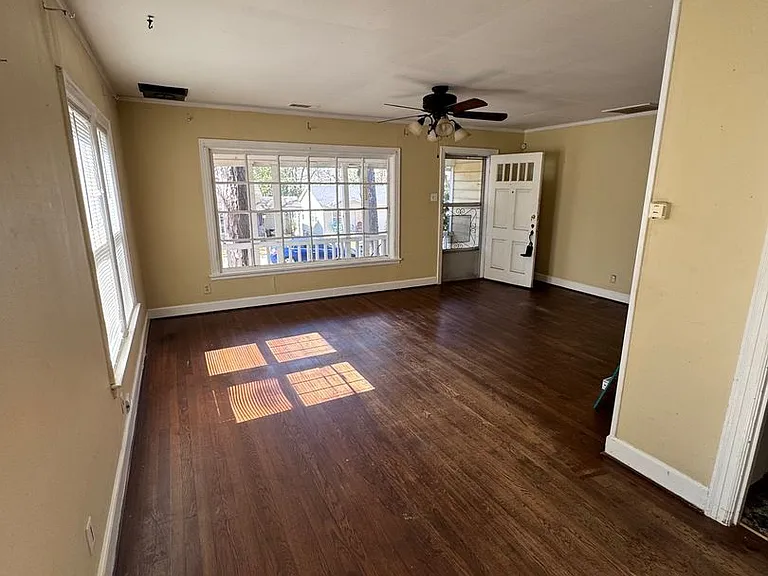 1809 S Buchanan St — Photo 3
