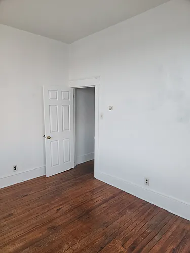 68 E Main St #3 Photo 1