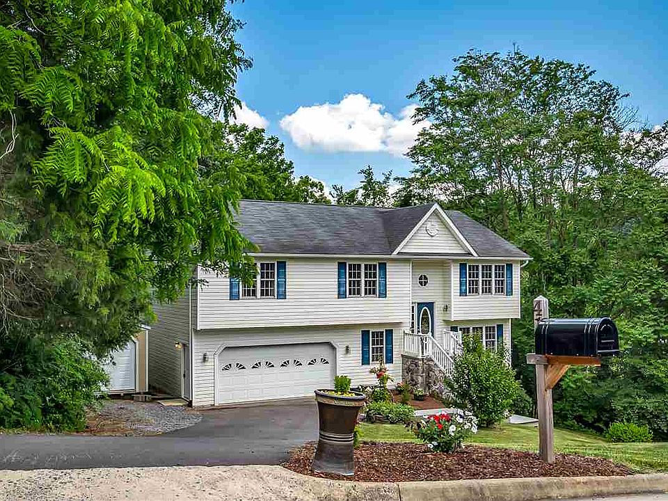 1st image of 411 Meghann Dr