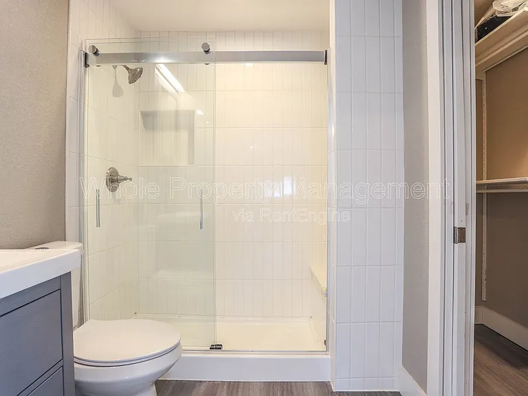 1939 Verbena St — Photo 40