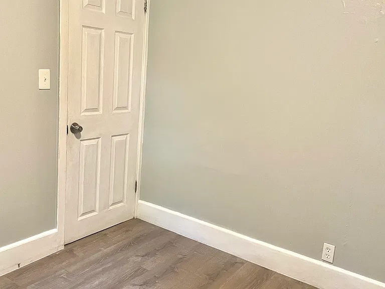 106 Webster St #2 — Photo 23