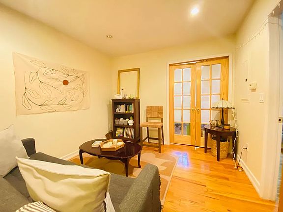 5th image of 406 15th St #1C