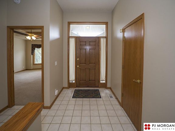 2nd image of 4126 N 139th St
