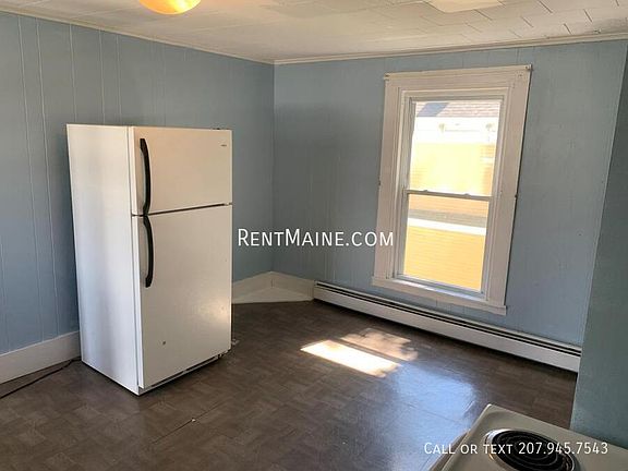 3rd image of 29 Holyoke St APT 2