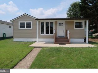 37 Cleveland Ave, Mount Ephraim, NJ 08059