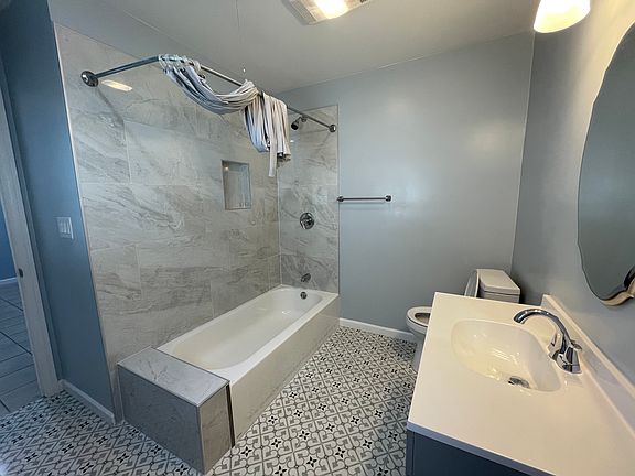 5th image of 20808 Harvard Blvd #2