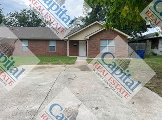 207 W Locust St, Tecumseh, OK 74873