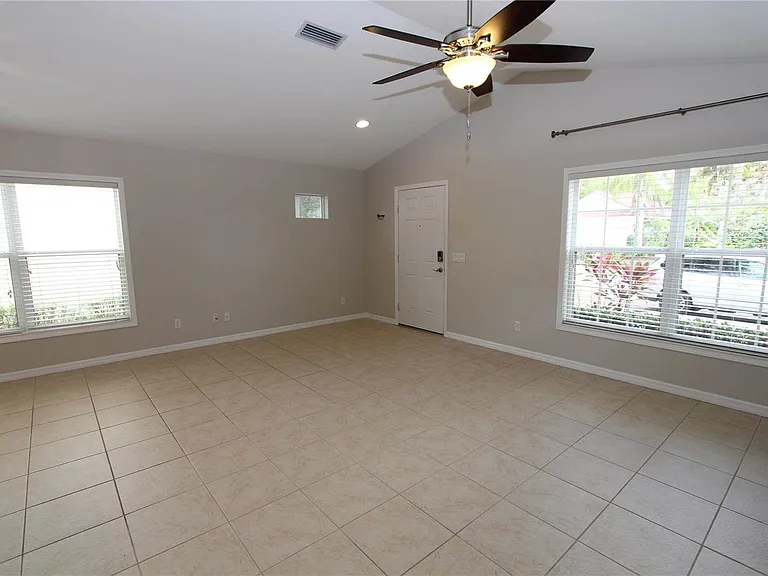 11717 Crawford Parrish Ln — Photo 26