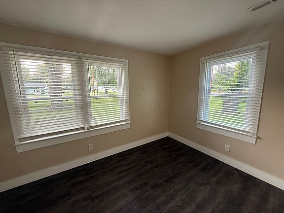 5th image of 3810 Old Mayfield Rd