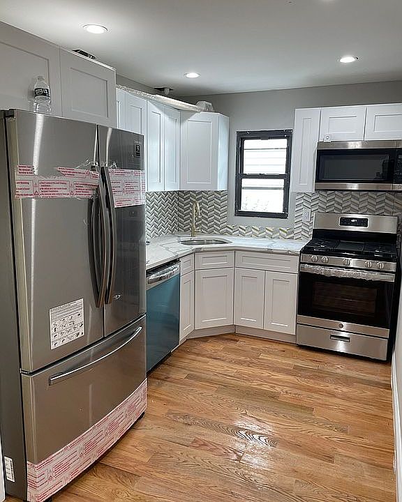 1st image of 14636 176th St