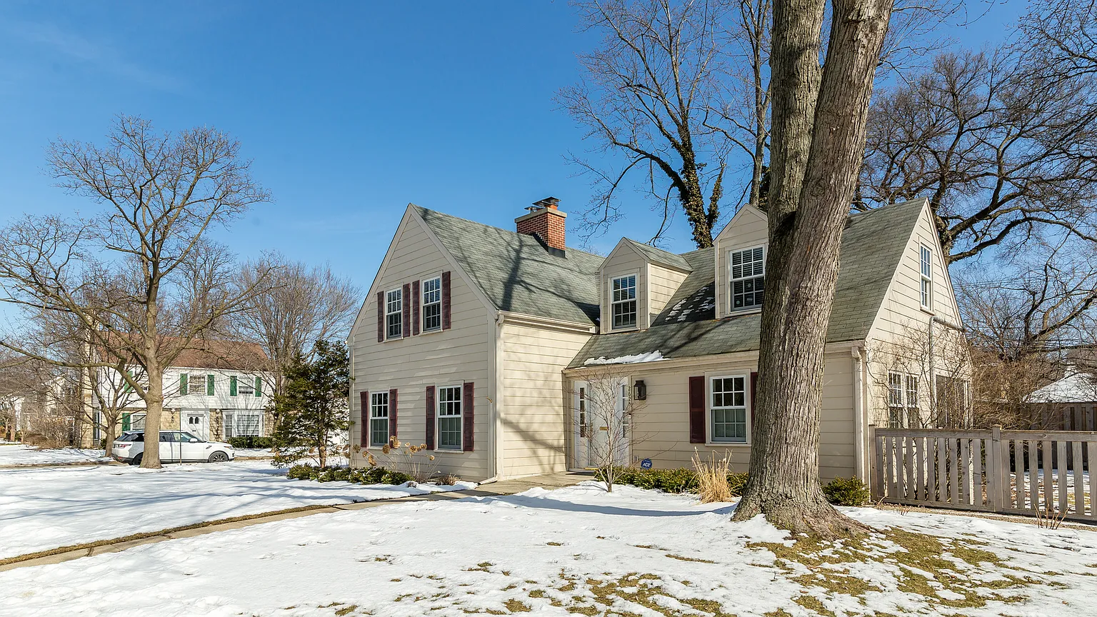 2625 Hurd Ave photo 1