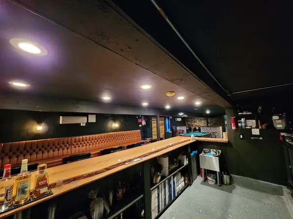 370 Communipaw Avenue image 18 of 22