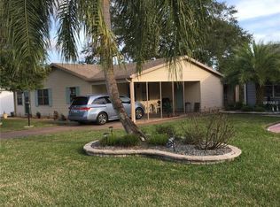 729 Prado Dr, Lady Lake, FL 32159