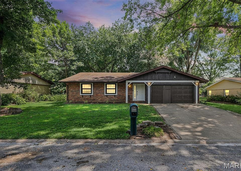 1st image of 36 Morrison Dr
