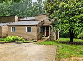 1747 Foxfire Cir, Henrico, VA 23238