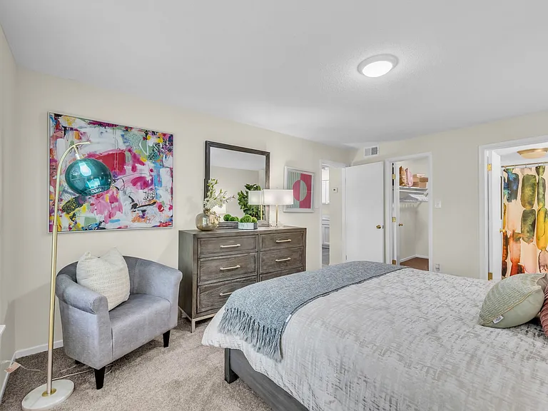 The Overlook Apartment Homes — Photo 18