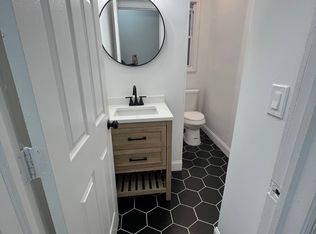 476 E 19th St FLOOR 2, Paterson, NJ 07524