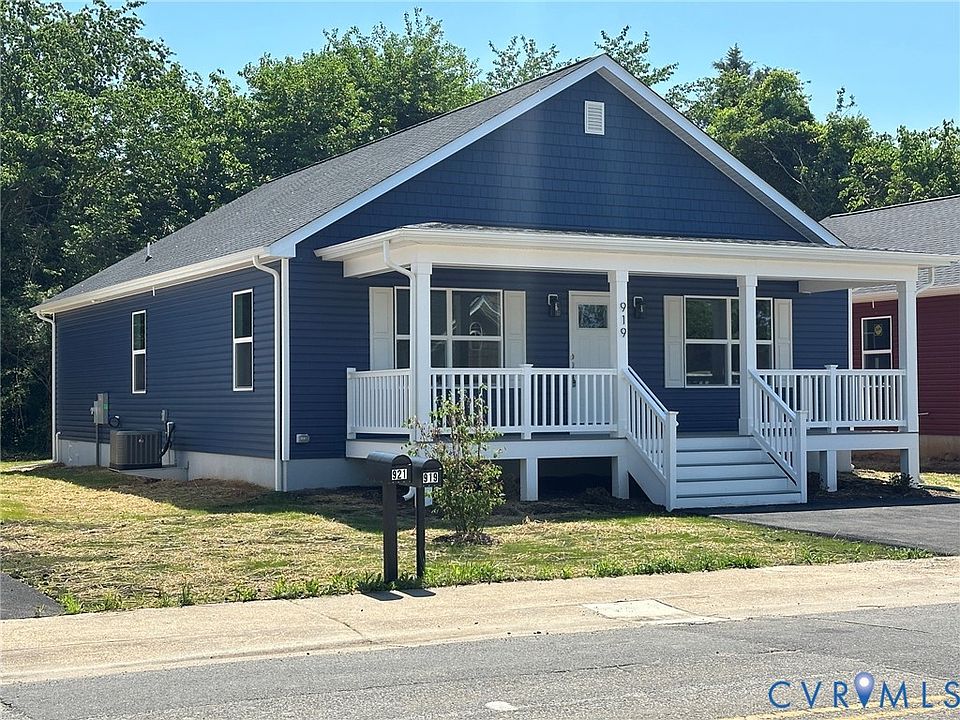 1st image of 919 Jackson St