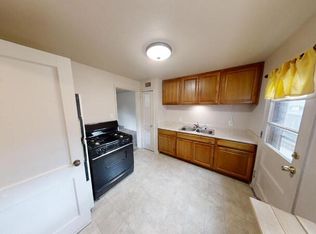 407 N 30th St, Colorado Springs, CO 80904