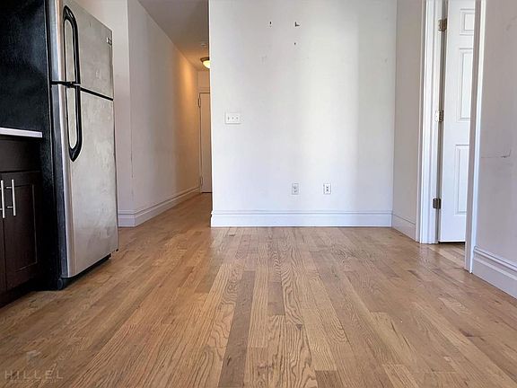 5th image of 2305 30th Ave APT C10