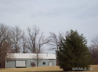 1288 Acorn Rd, Highland, IL 62249