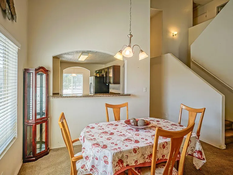 2045 N Ensenada Cir SE — Photo 10
